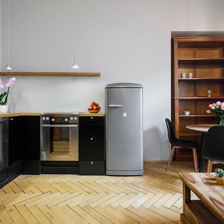 Cracwow Market Squere Apartment Kraków Exteriör bild