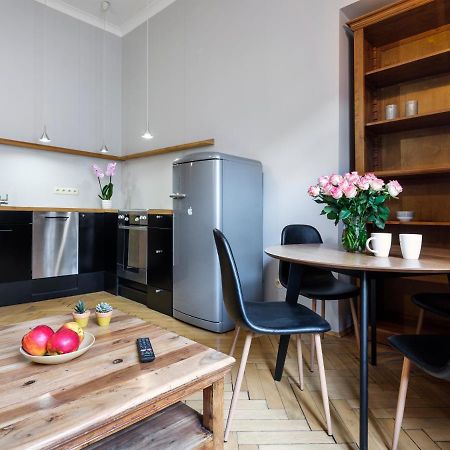 Cracwow Market Squere Apartment Kraków Exteriör bild